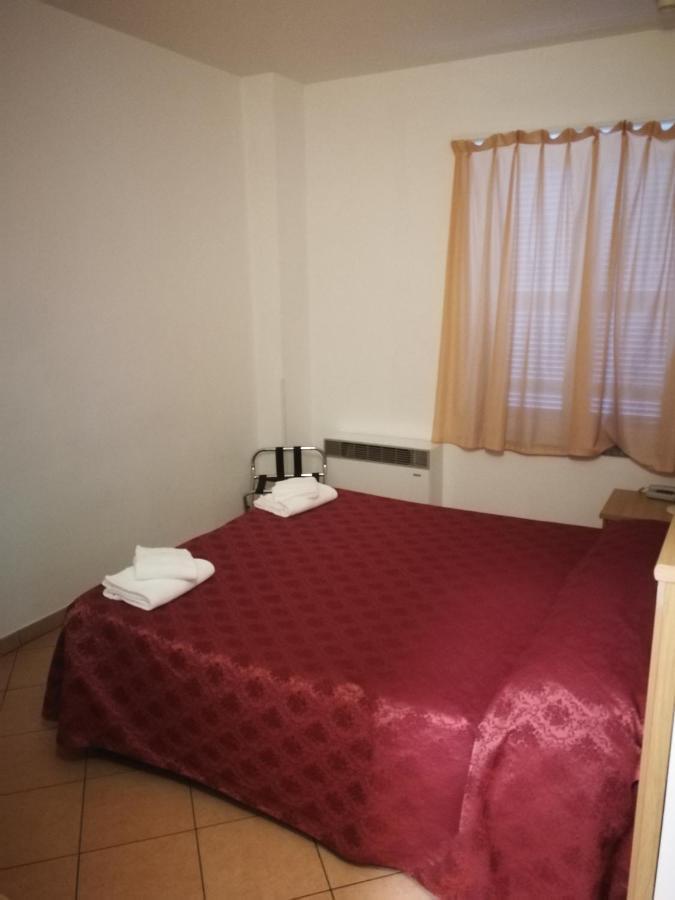 Albergo Della Stazione Cairo Montenotte Zimmer foto