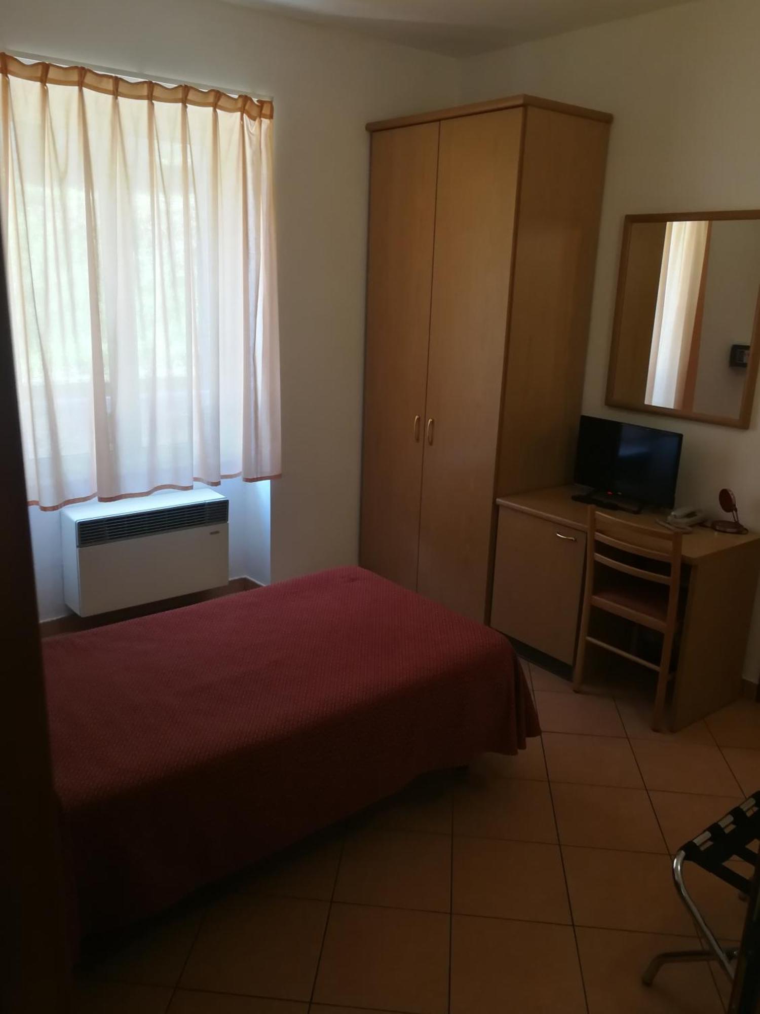 Albergo Della Stazione Cairo Montenotte Zimmer foto